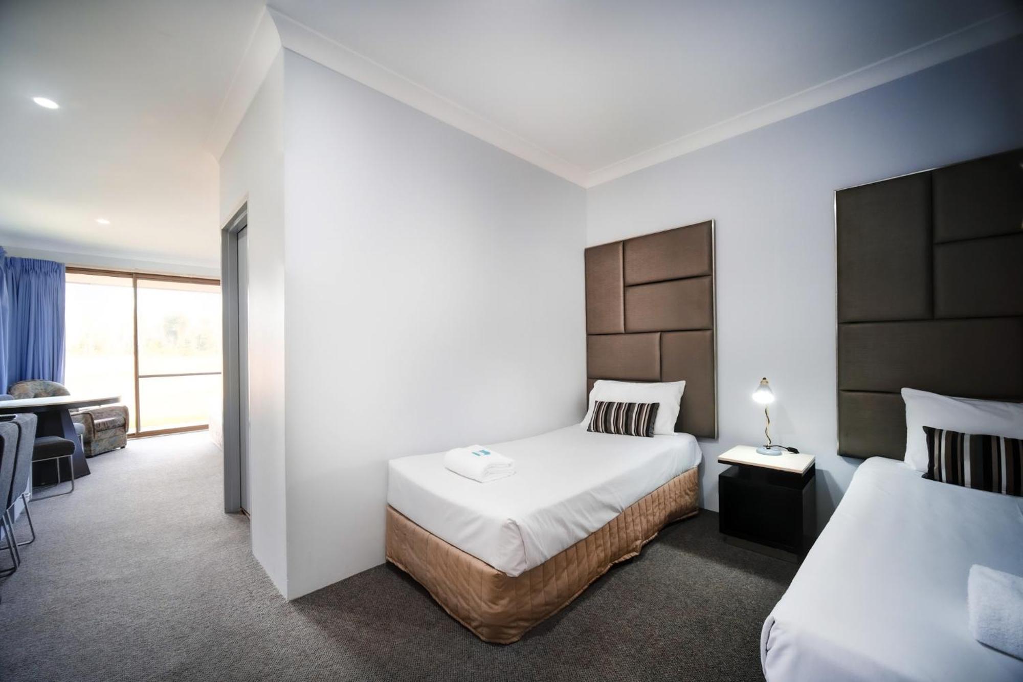 Island Palms Motor Inn Forster Quarto foto